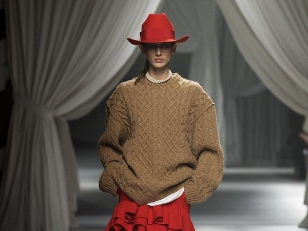 Moschino – 2024-25 Sonbahar/Kış Koleksiyonu