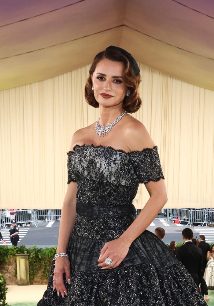 Penelope Cruz – Chanel