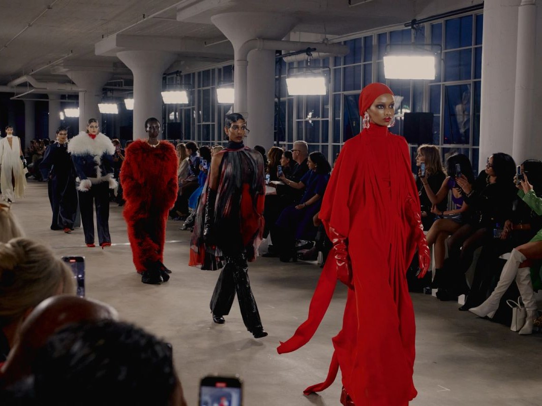 Prabal Gurung 2025 İlkbahar/Yaz Koleksiyonu