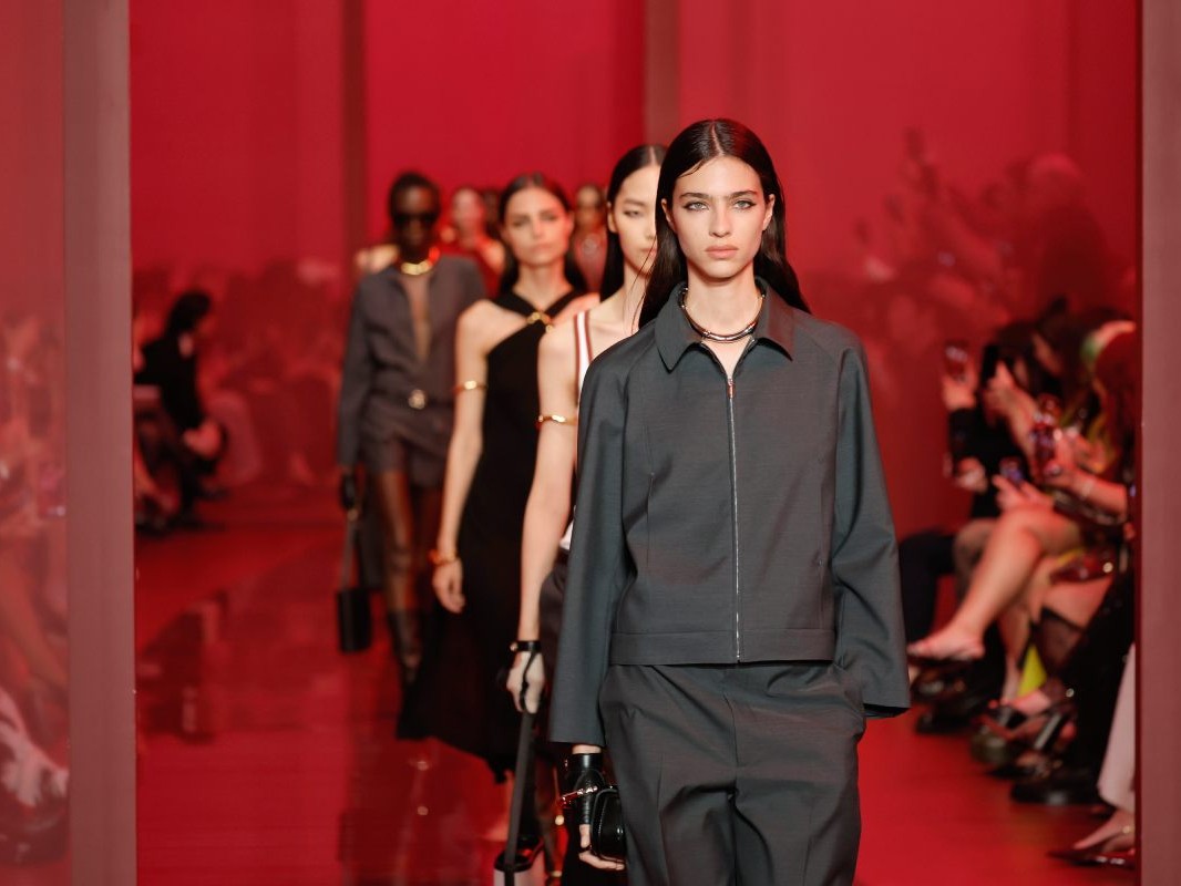 Gucci 2025 İlkbahar/Yaz Koleksiyonu