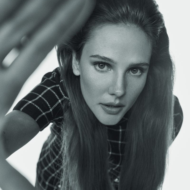 Harper’s Bazaar Eylül 2024 Alina Boz Röportajı