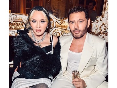 SEVENTY ONE ile Dolce&Gabbana Partisi