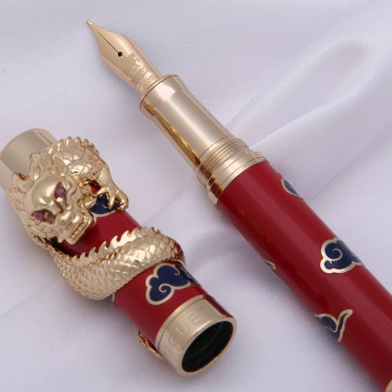 Piguet’ten Ejderha Yılı’na Özel Dolma Kalem