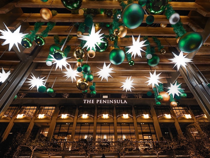 THE PENINSULA ISTANBUL’DA YILBAŞI GALASI: YENİ YILA IŞIL IŞIL BİR BAŞLANGIÇ