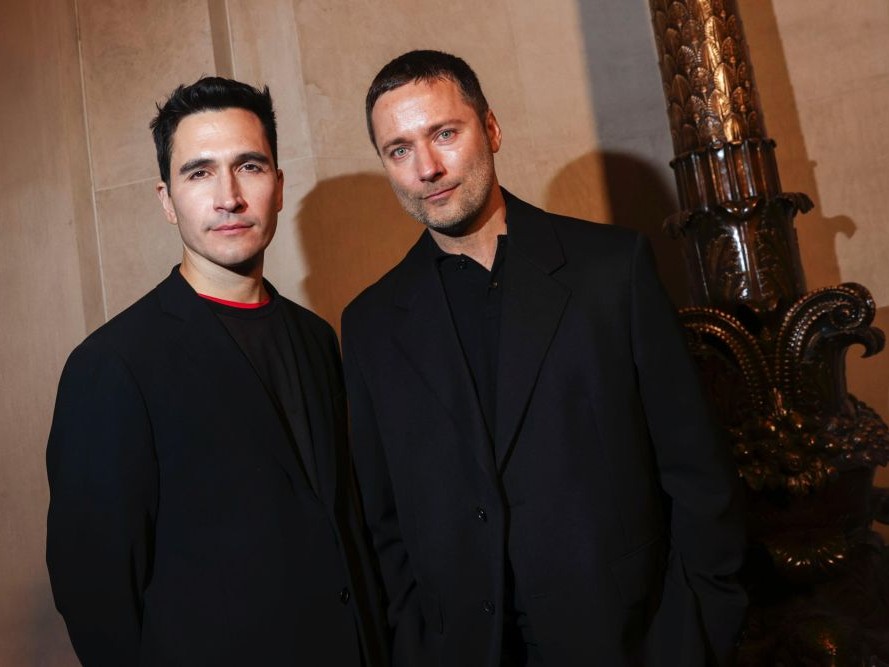 Loewe’nin Yeni Kreatif Direktörleri