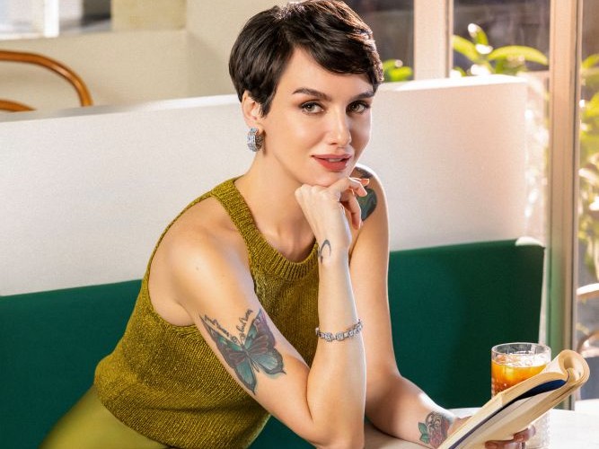 Gündüzden Geceye: Network x Birce Akalay