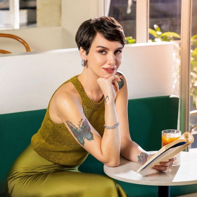 Gündüzden Geceye: Network x Birce Akalay