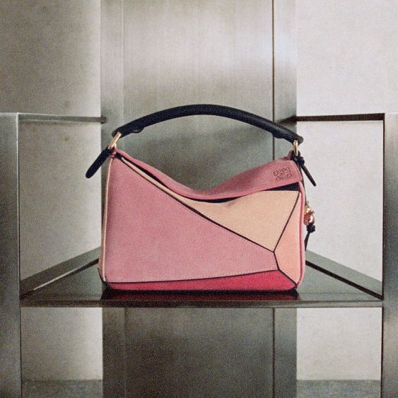 LOEWE’nin İkonı̇k Kutlaması