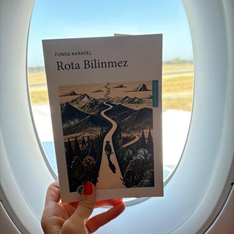 Havalimanı: Duyguların En Kalabalık Terminali