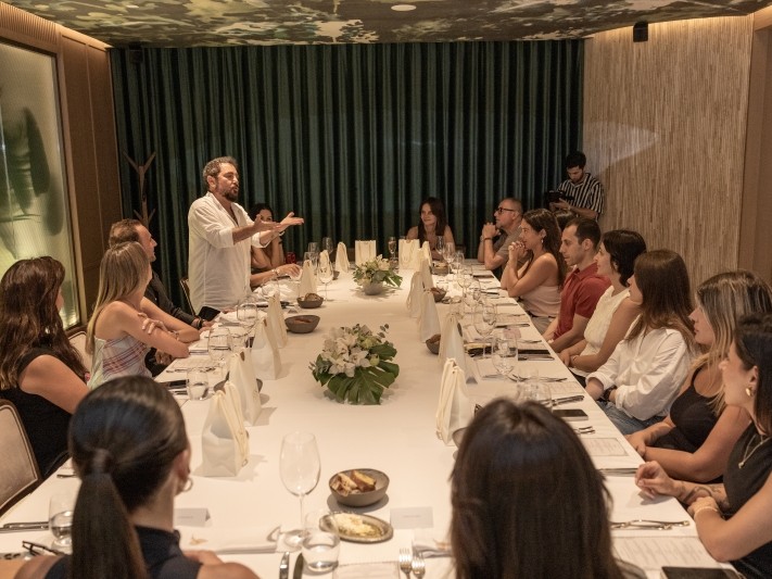 Geleceğin Haritasını Çizen Mücevherler: Reis ile Yeni Bir Stil Yolculuğu