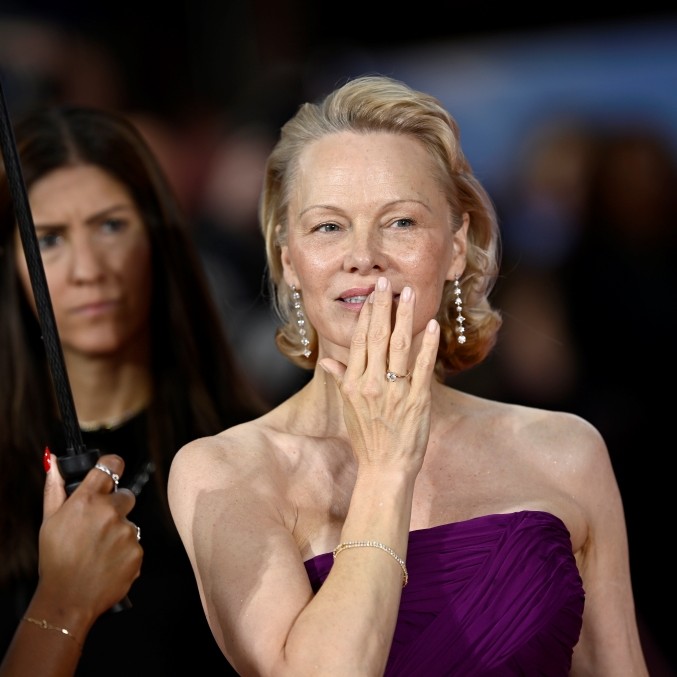 Pamela Anderson’dan Çıkardığımız Stil Notları