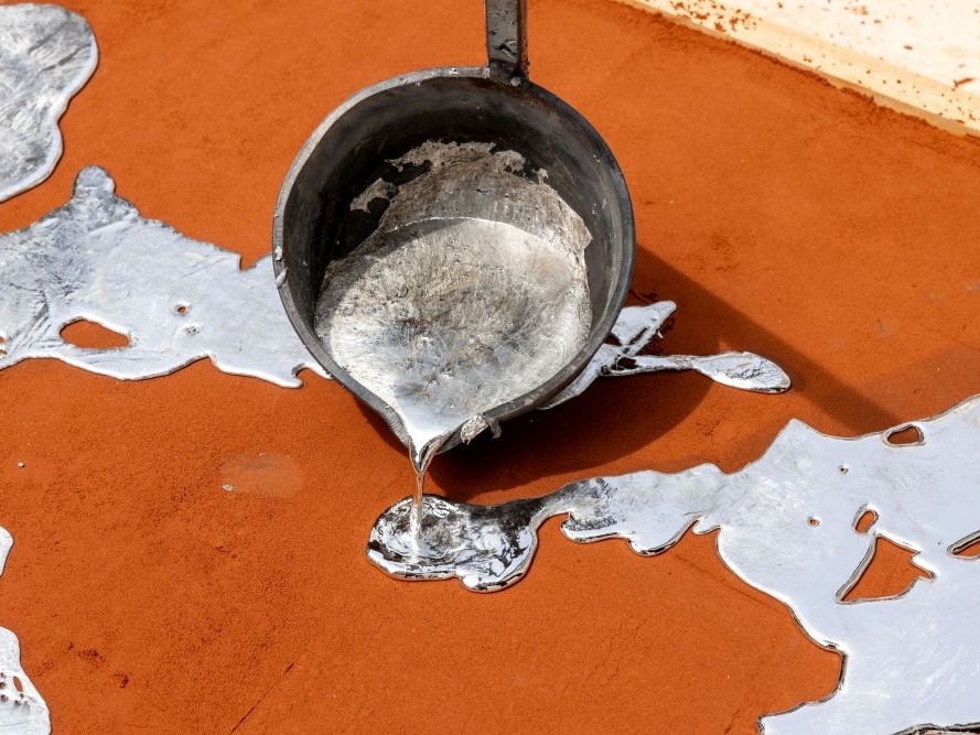 Juliette Minchin’in Türkiye’deki İlk Sergisi “Where the River Burns”