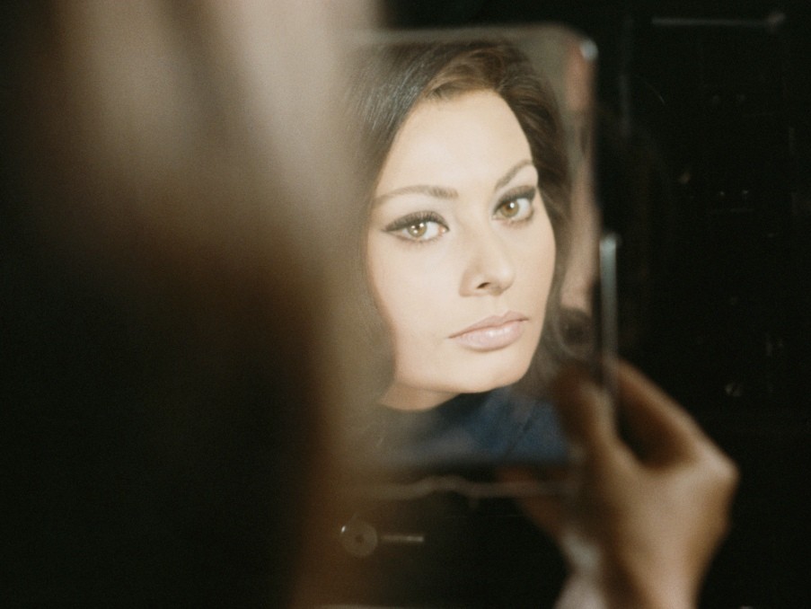 Sonbahar Aylarında Cilt Bakım Rutininize Eklemeniz Gerekenler