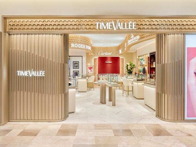 TimeVallée Beymen İş Birliğiyle Türkiye’de İlk Butiğini Açtı