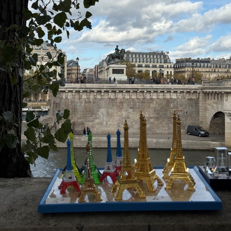 Paris: Zamansız Bir Keşfin İzinde