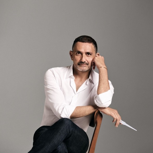 İlhamın ötesinde 30 YILLIK YOLCULUK