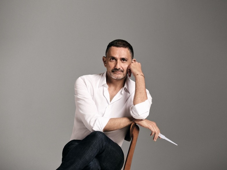 İlhamın ötesinde 30 YILLIK YOLCULUK