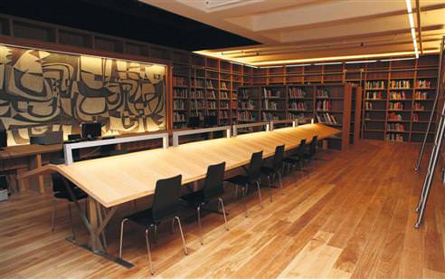 En büyük güncel sanat kütüphanesi açılıyor!