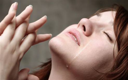 Ağlamak güzeldir, süzülürken yaşlar gözünden