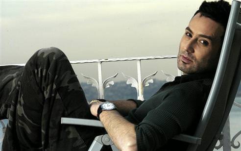 Yazdığım ayrılık şarkıları aşk şarkısı diye dinlendi