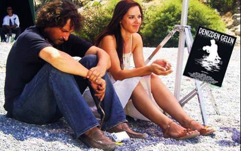 Ahu Türkpençe ve Onur Saylak film için öpüştü!