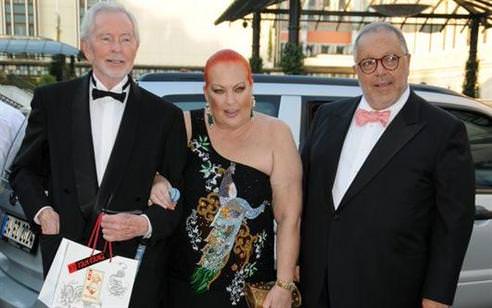 Monik Benardete son yolculuğuna uğurlandı...