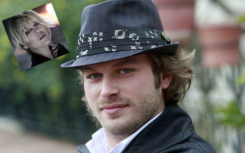 Kıvanç dünyanın en yakışıklısı