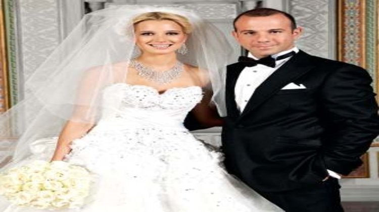 Evlenmek için İstanbul'da Fransız sarayı yaptırdılar!