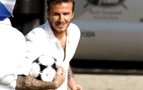 Pepsi ünlü futbolcu David Beckham ile yeniden anlaştı
