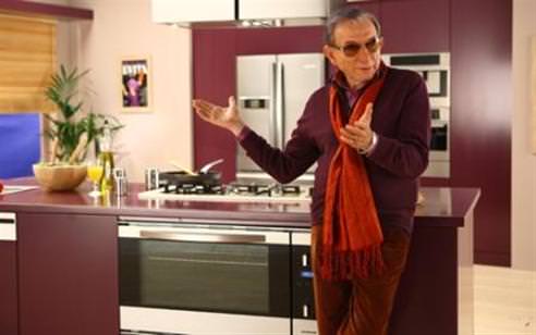 Silverline "Silence Serisi"den Andromeda Davlumbaz ile mutfaklar artık daha sessiz