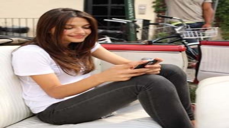 Sevgilinizle Telefonda Konuşmanın 10 Altın Kuralı