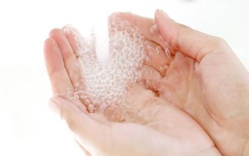 Ellerimiz yüzümüzden daha hızlı yaşlanıyor