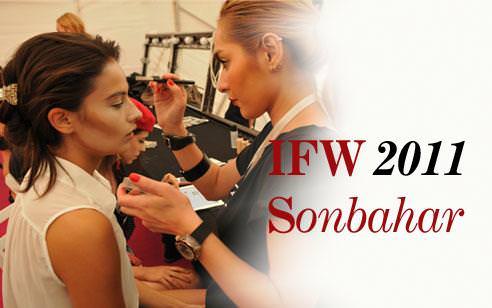 Arzu Kaprol defilesi kulis görüntüleri