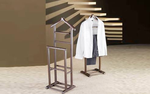 Eski modaya yeni yorum: Dilsiz uşak