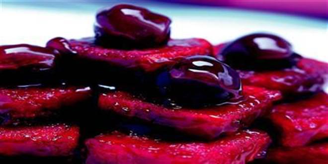 Vişneli ekmek tatlısı