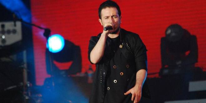 Yazın konser rekortmeni: Emre Aydın!