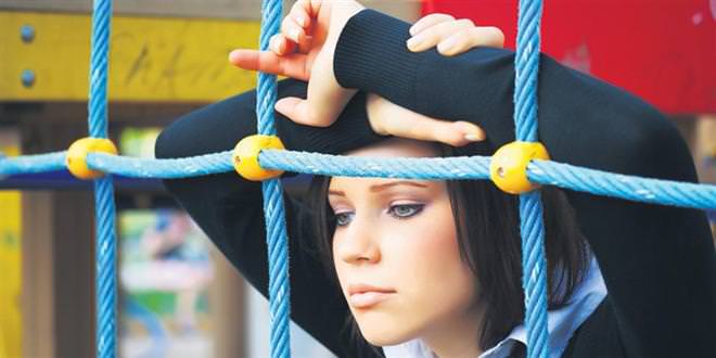 Ergen kızınız yetişkin bir kadın gibi davranırsa...