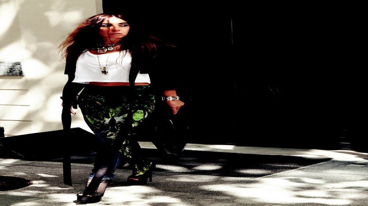 Şehrin en şık kadınların stil önerileri