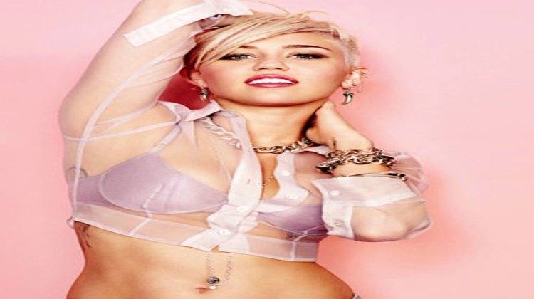 Samimi güzel Miley Cyrus