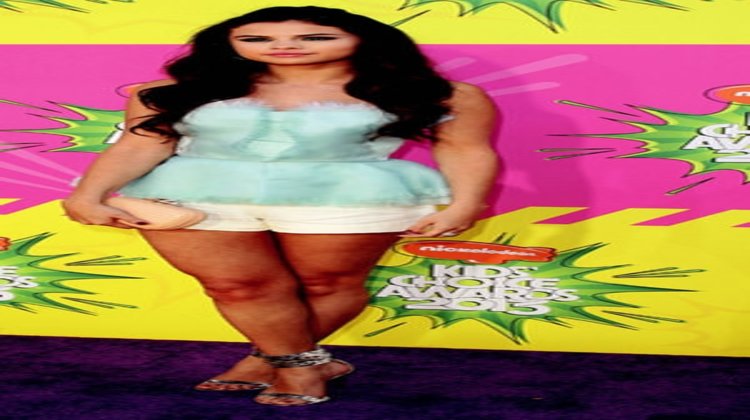 Hollywood'un en şık kıyafetleri