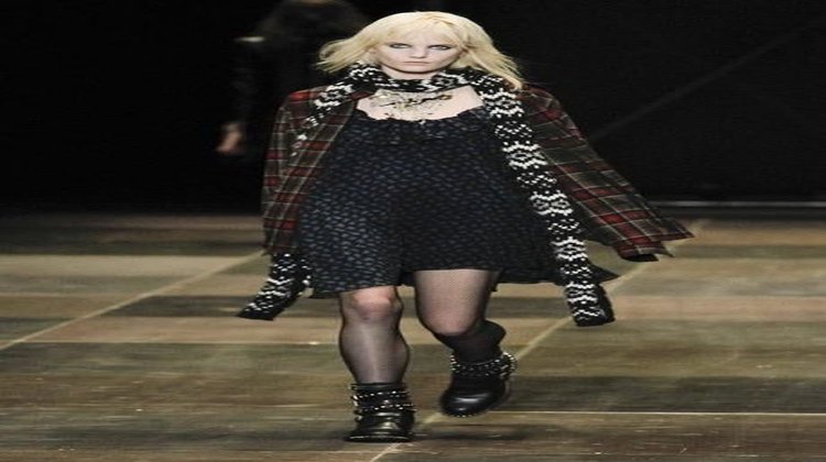 Grunge stili geri döndü!