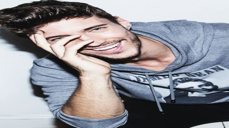 Erkek arkadaşınızın stilini belli etmeden değiştirin