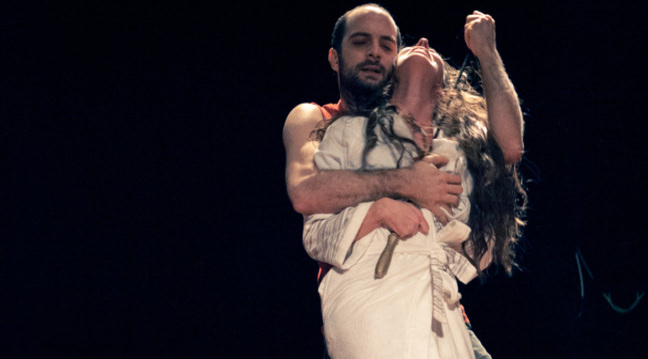 Şiddete "dur" demek için 'Uçlar'