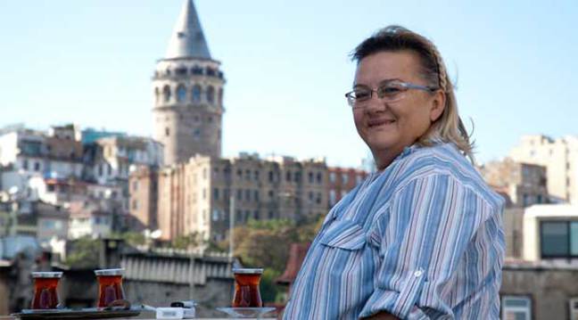 Duygu Asena Ödülü Mücella Yapıcı'ya veriliyor