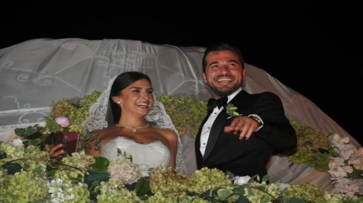 Engin Altan Düzyatan ve Neslişah Alkoçlar evlendi