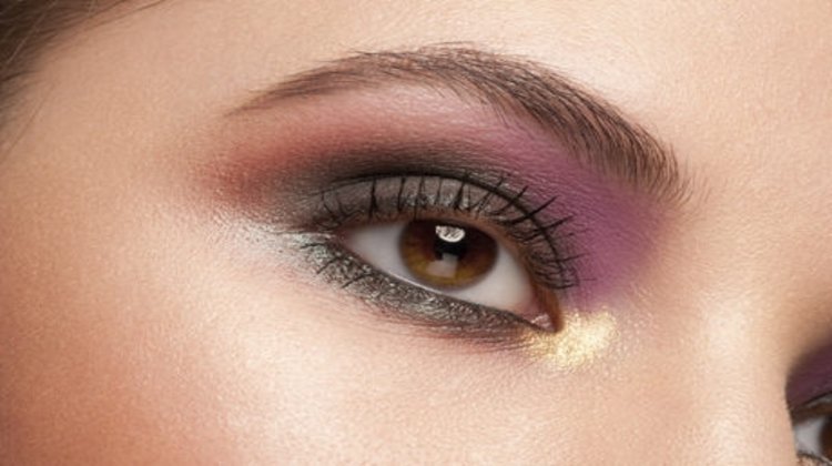 Kahverengi gözlere nasıl makyaj yapılır?