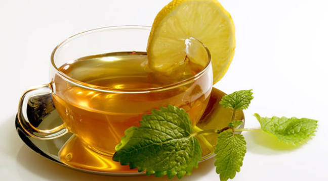 Yeşil çay kepeği önlüyor