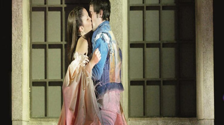Ölümsüz bir aşk hikayesi: Romeo ve Juliet