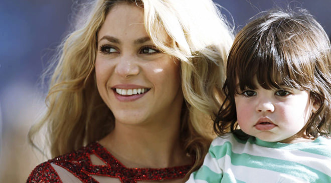 Shakira ikinci bebeğine hamile