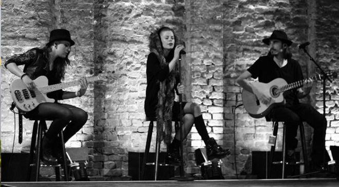 Amy Winehouse'un 'varisi' KOVACS geliyor